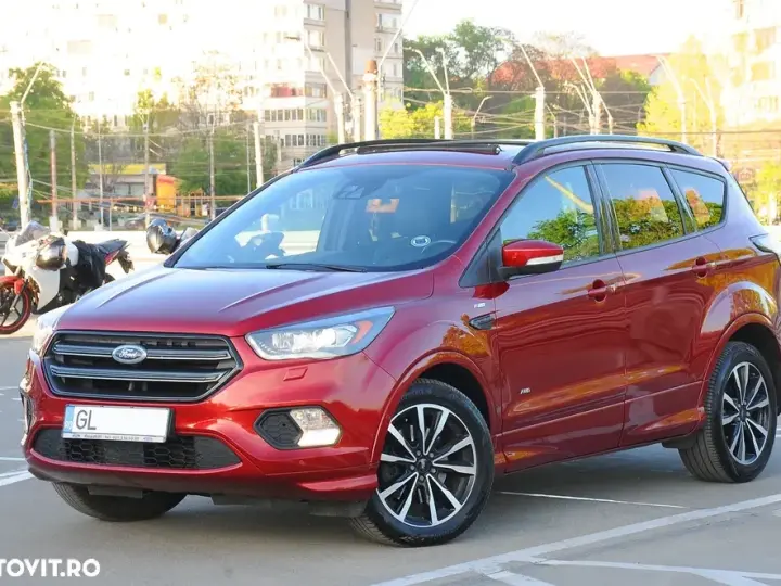 Ford Kuga II 2.0 TDCi 4WD Powershift ST-Line