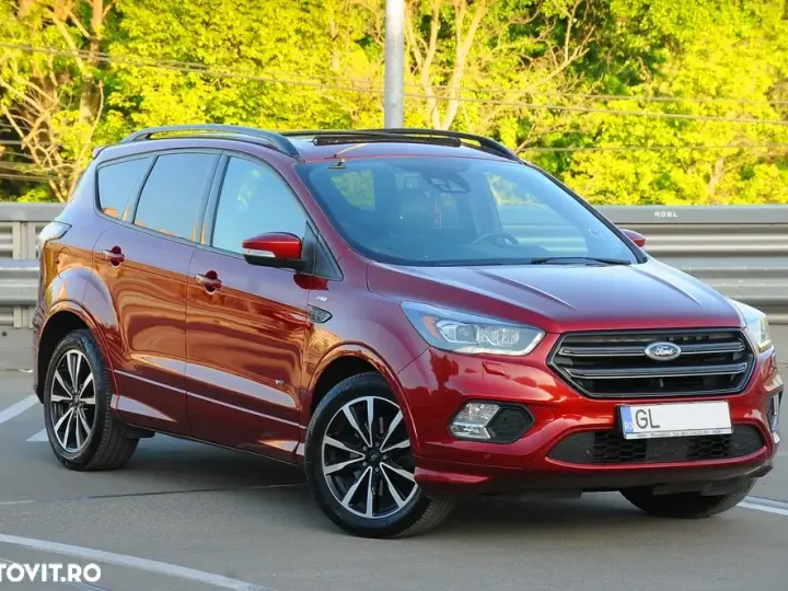 Ford Kuga II 2.0 TDCi 4WD Powershift ST-Line