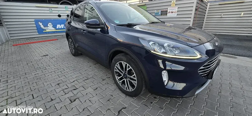 Ford Kuga III 2.5 Duratec PHEV Titanium X — imagine 3