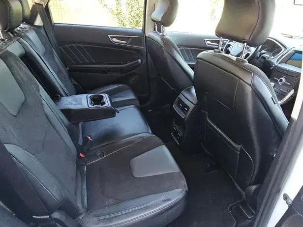 Ford Edge II 2.0 TDCi Bi-Turbo 4x4 ST-LINE