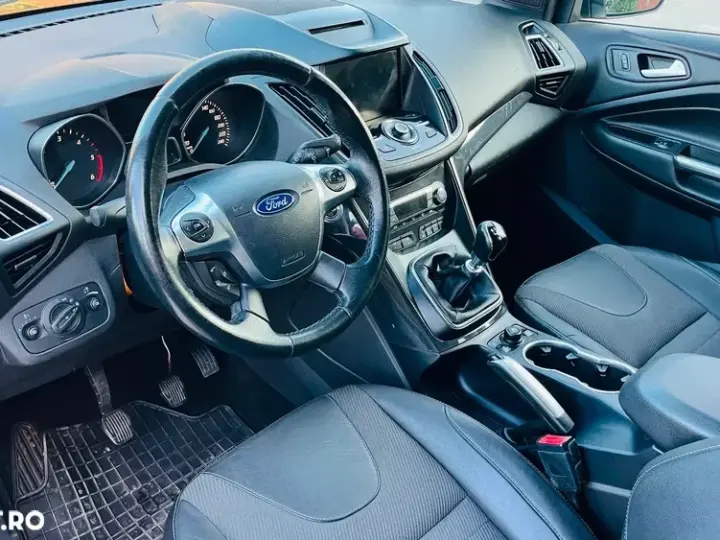 Ford Kuga 2.0 TDCi 2x4 SYNC