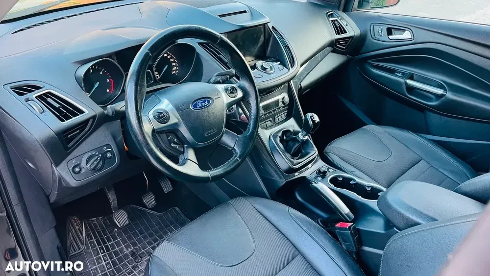 Ford Kuga 2.0 TDCi 2x4 SYNC — imagine 6