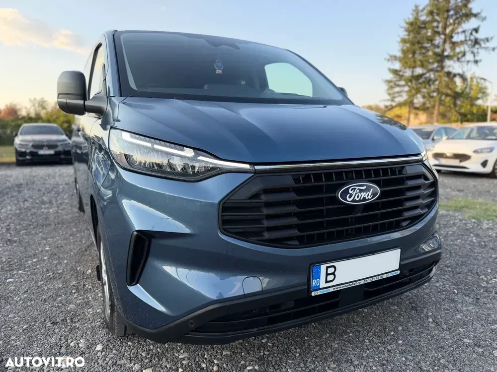 Ford Transit Custom — imagine 6
