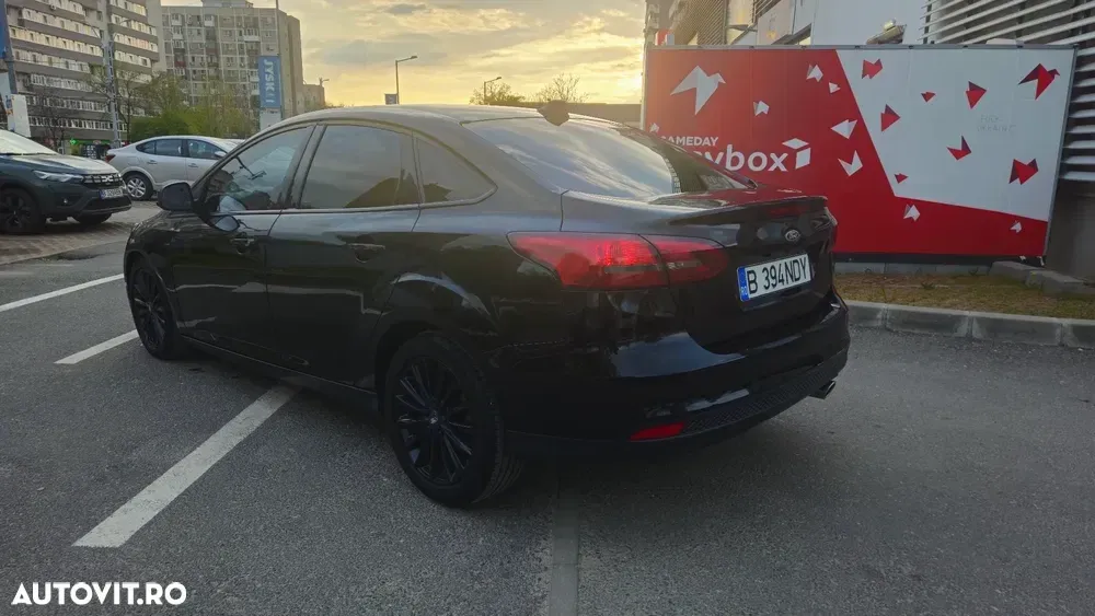 Ford Focus MK3 — imagine 3