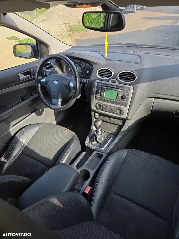 Ford Focus MK2 2.0 TDCi Ghia — imagine 6