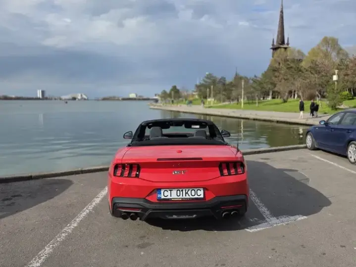 Ford Mustang VI