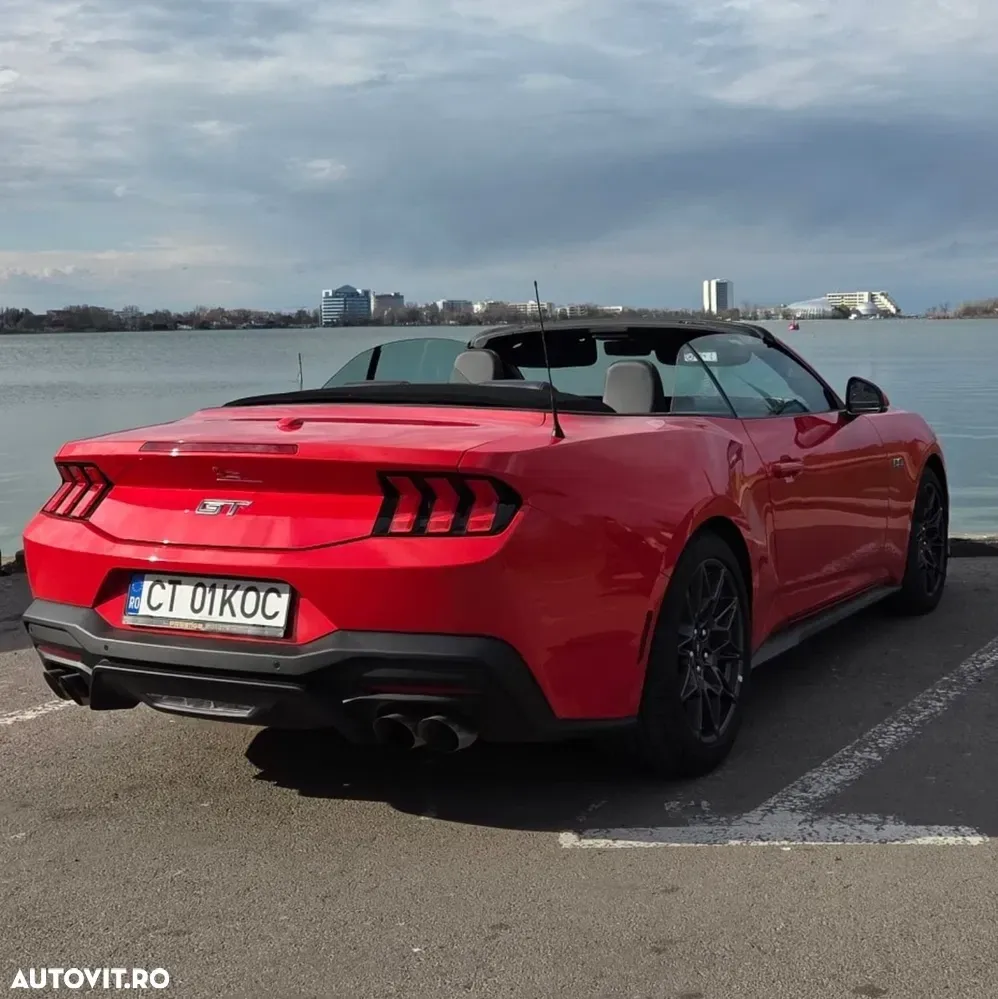 Ford Mustang VI — imagine 5