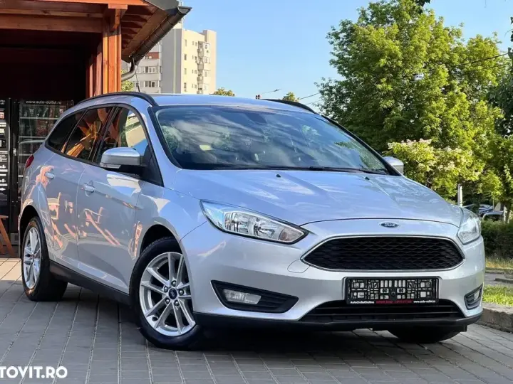 Ford Focus MK4 1.6 TDCi DPF Start-Stopp-System SYNC Edition