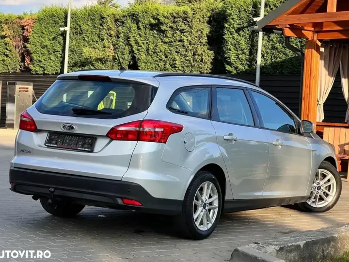 Ford Focus MK4 1.6 TDCi DPF Start-Stopp-System SYNC Edition