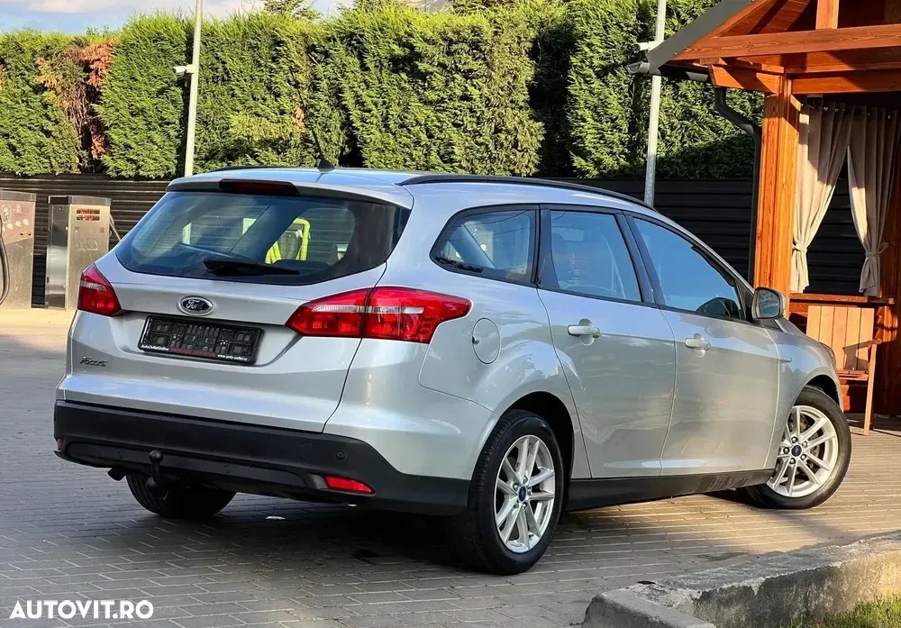 Ford Focus MK4 1.6 TDCi DPF Start-Stopp-System SYNC Edition — imagine 4