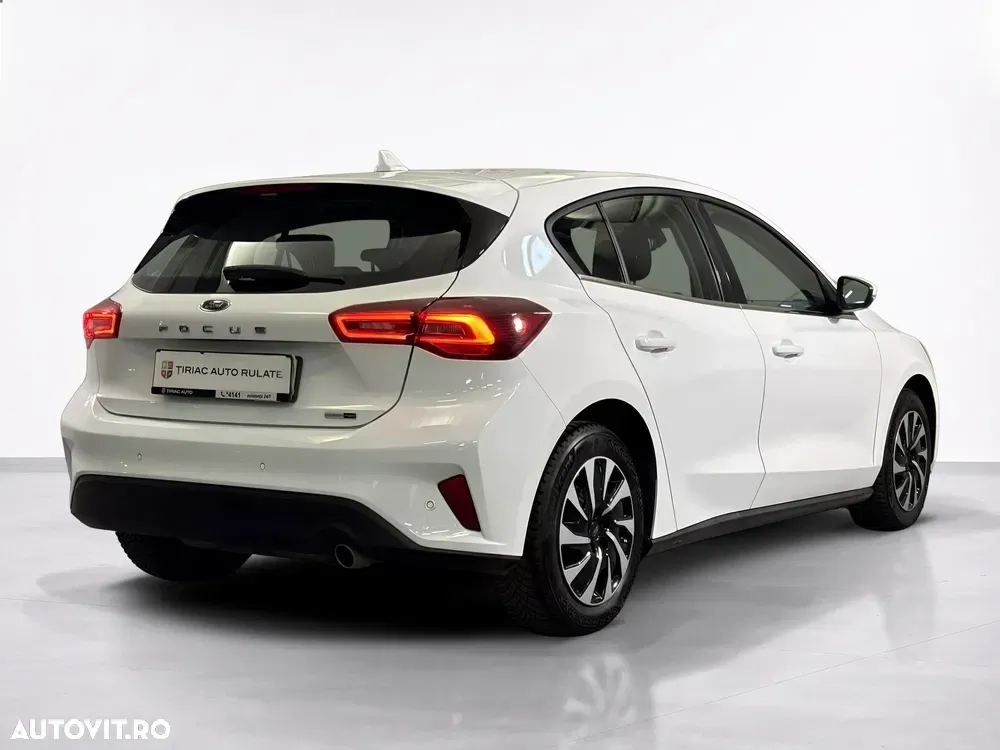 Ford Focus 1.0 EcoBoost Connected — imagine 5