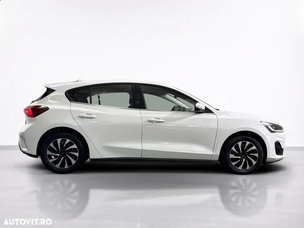 Ford Focus 1.0 EcoBoost Connected — imagine 6