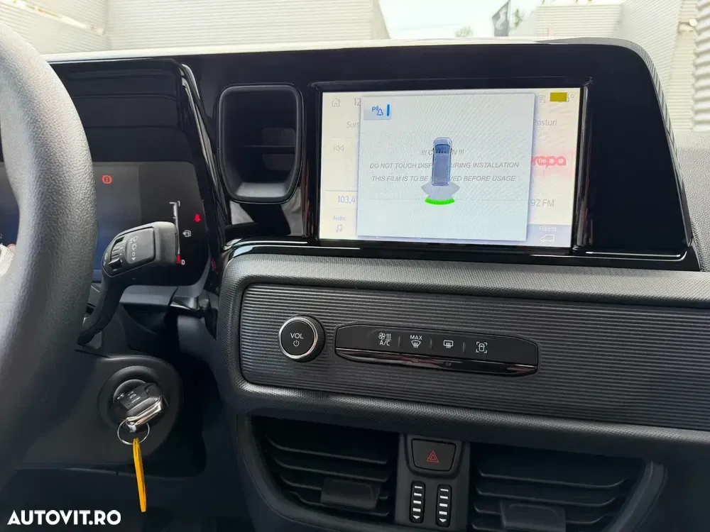 Ford Courier — imagine 6