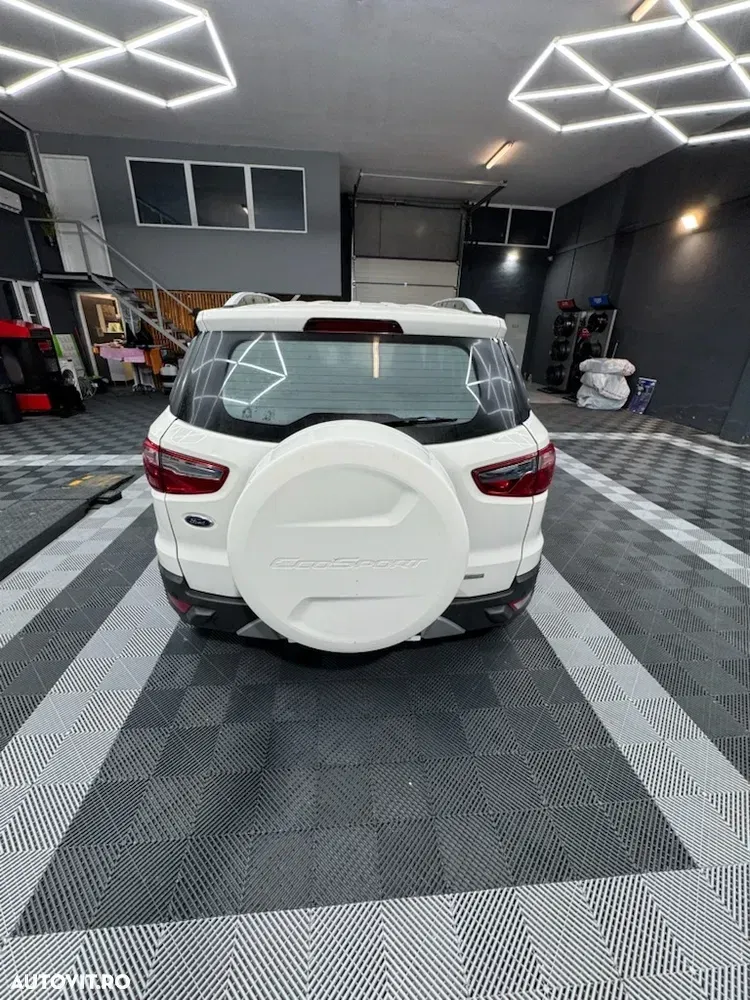 Ford EcoSport 1.0 EcoBoost — imagine 3