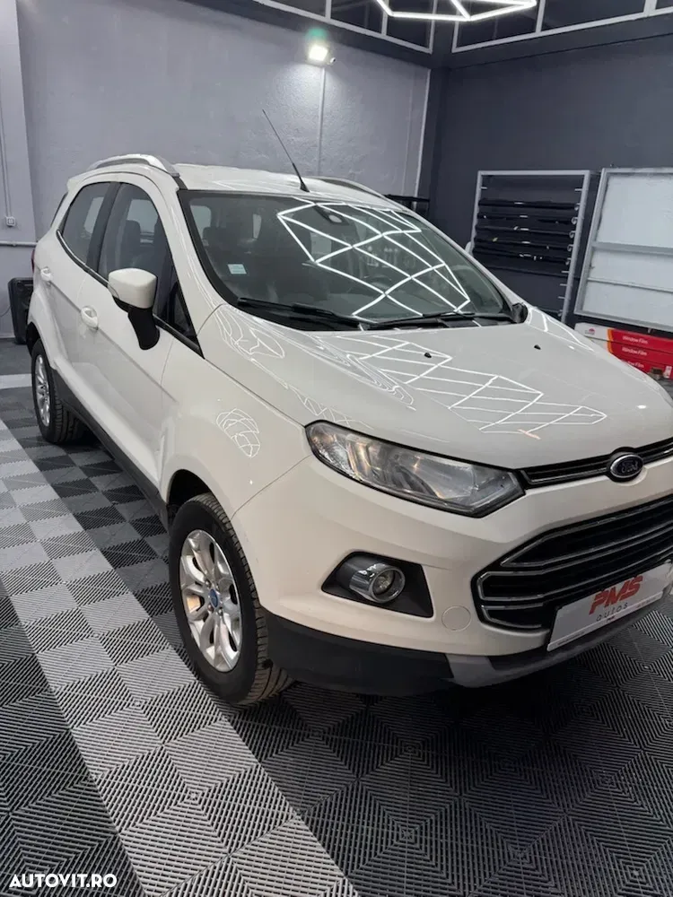 Ford EcoSport 1.0 EcoBoost — imagine 5