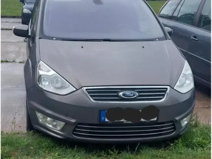 Ford Galaxy II 2.2 TDCi Titanium