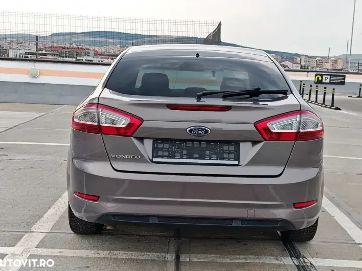 Ford Mondeo IV 2.0 TDCi Aut. Titanium