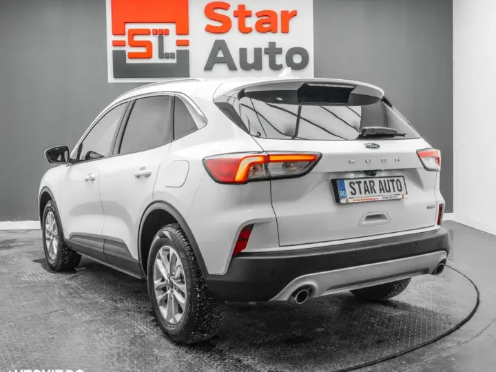 Ford Kuga III 2.5 Duratec FHEV AWD ST Line