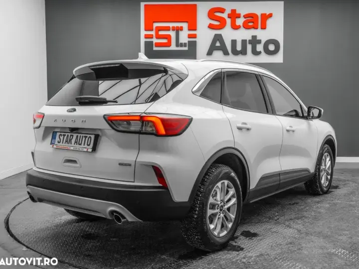 Ford Kuga III 2.5 Duratec FHEV AWD ST Line