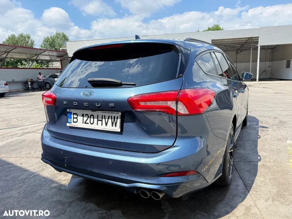 Ford Focus MK4 1.5 EcoBoost Active — imagine 5