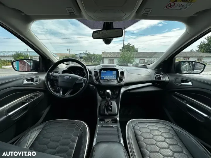 Ford Kuga II 2.0 TDCi 4WD Powershift Vignale