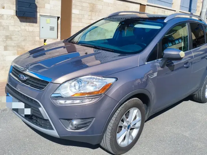 Ford Kuga I 2.0 TDCi 4WD Titanium