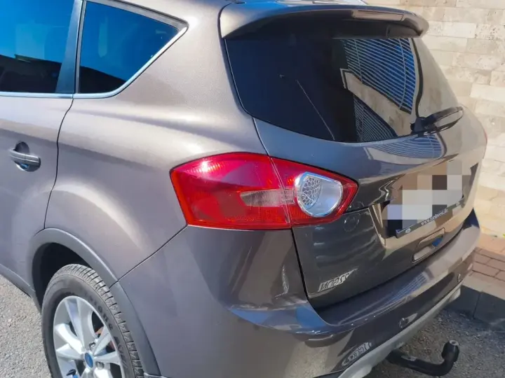 Ford Kuga I 2.0 TDCi 4WD Titanium