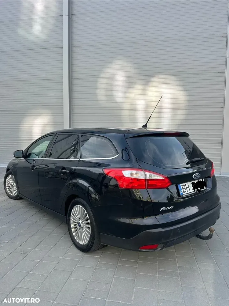 Ford Focus MK3 — imagine 3