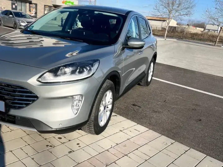 Ford Kuga III 2.0 EcoBlue 4x4 Aut. COOL&CONNECT