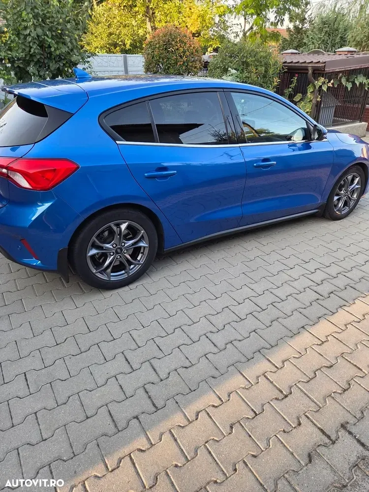 Ford Focus MK4 2.0 EcoBlue Titanium Business — imagine 5