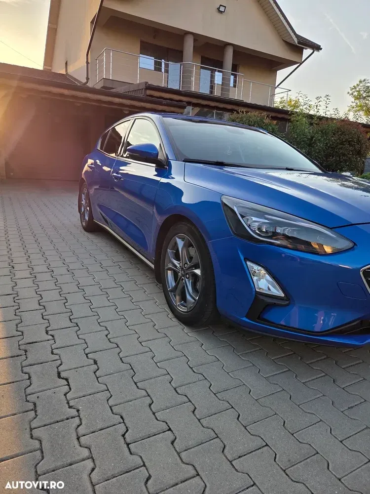 Ford Focus MK4 2.0 EcoBlue Titanium Business — imagine 2