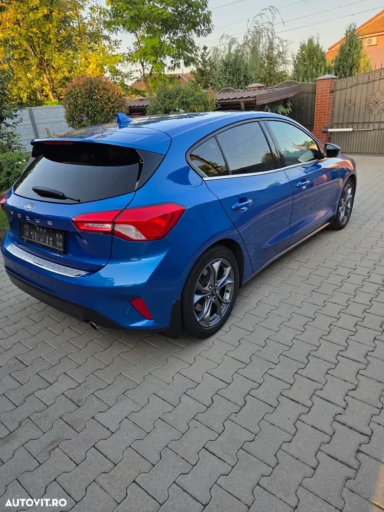 Ford Focus MK4 2.0 EcoBlue Titanium Business — imagine 4