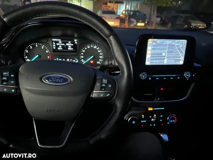 Ford Fiesta VIII 1.0 EcoBoost Powershift ST Line