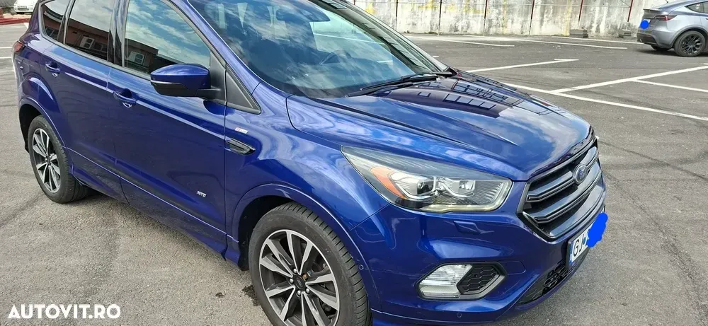 Ford Kuga II 2.0 TDCi 4WD Powershift ST-Line — imagine 3