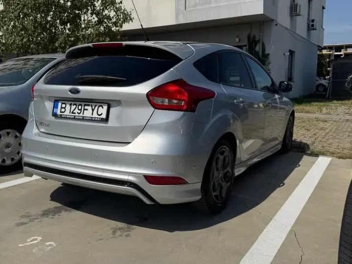 Ford Focus 1.5 TDCi DPF Start-Stopp-System Aut. ST-Line