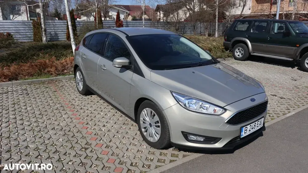Ford Focus 1.0 EcoBoost Start Stop Trend — imagine 3