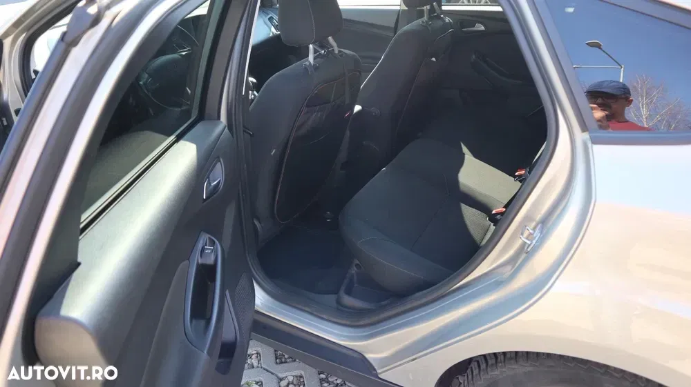 Ford Focus 1.0 EcoBoost Start Stop Trend — imagine 6