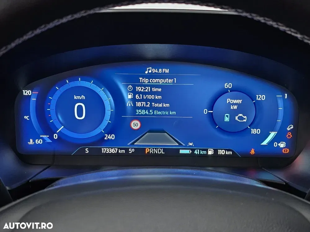 Ford Kuga 2.5 Duratec PHEV Vignale — imagine 6