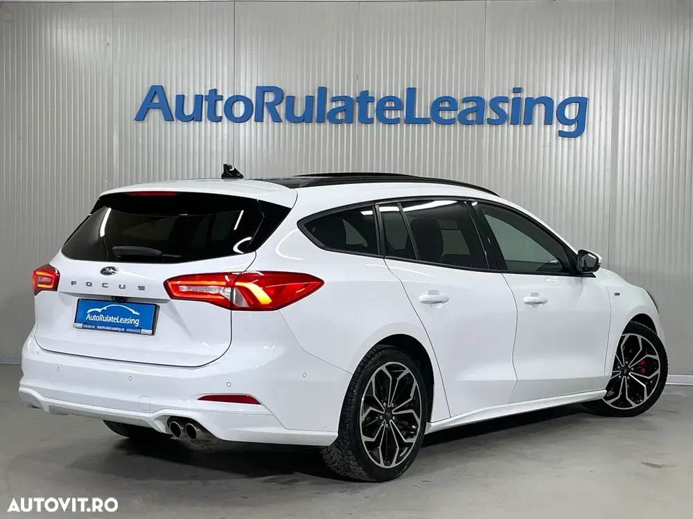 Ford Focus MK4 2.0 EcoBlue ST-Line — imagine 3