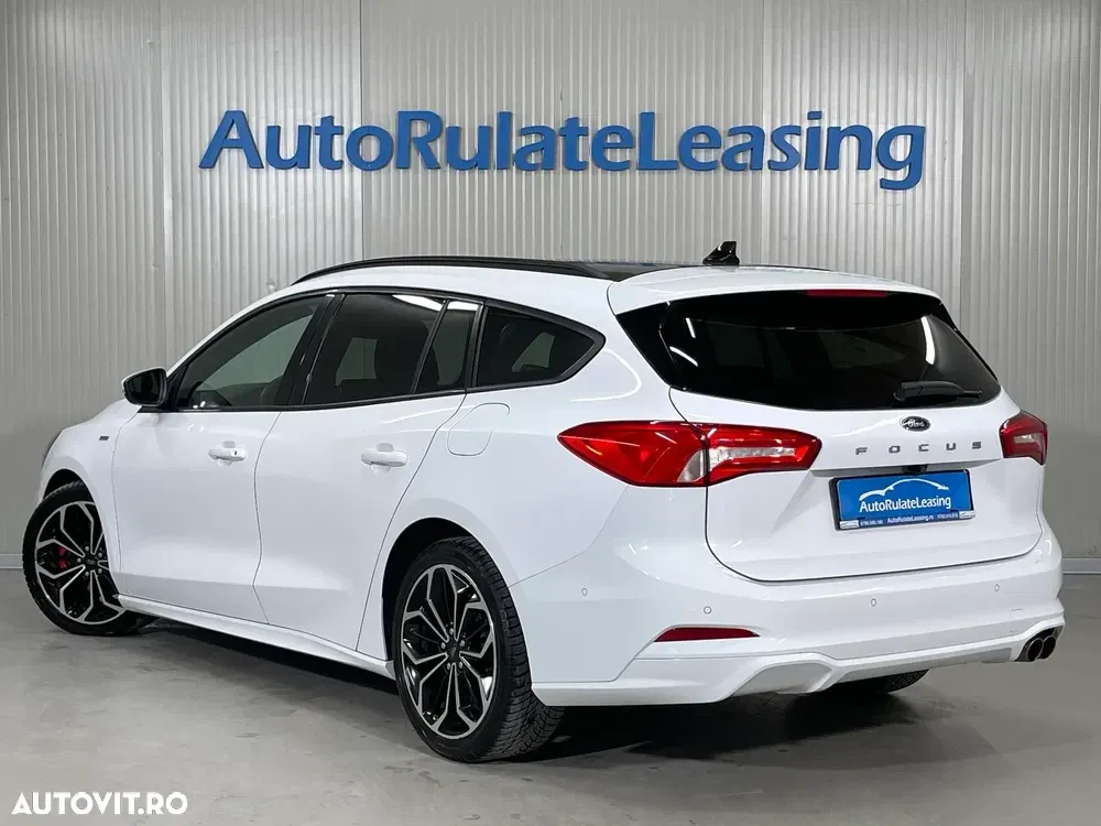 Ford Focus MK4 2.0 EcoBlue ST-Line — imagine 4
