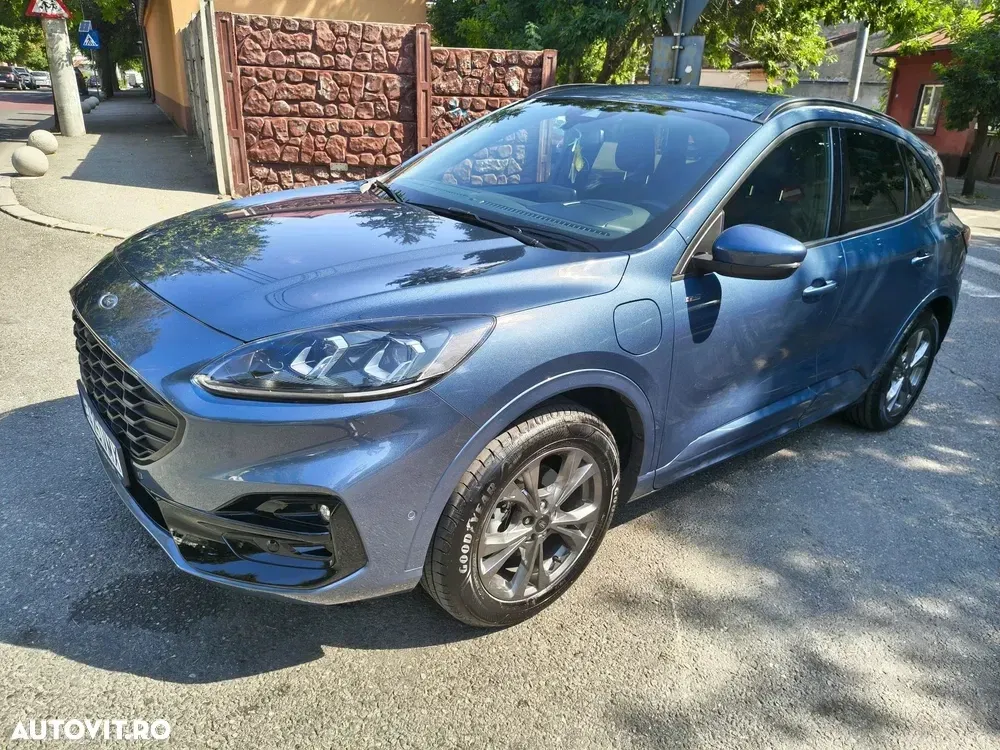 Ford Kuga III 2.5 Duratec PHEV ST Line X — imagine 2