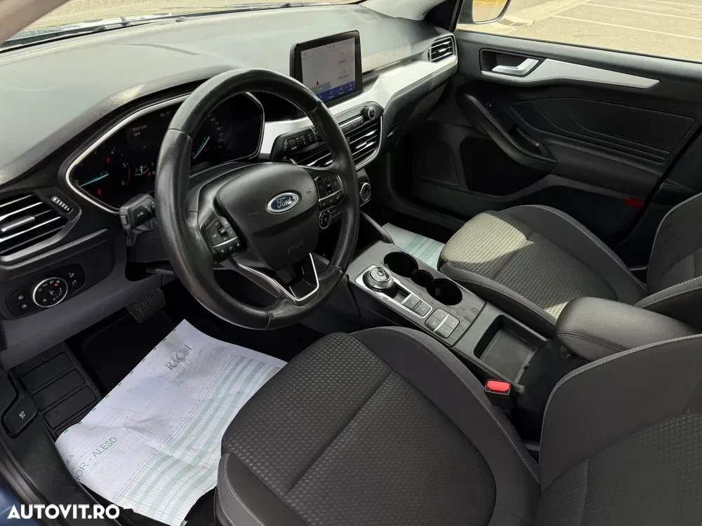 Ford Focus MK4 — imagine 6