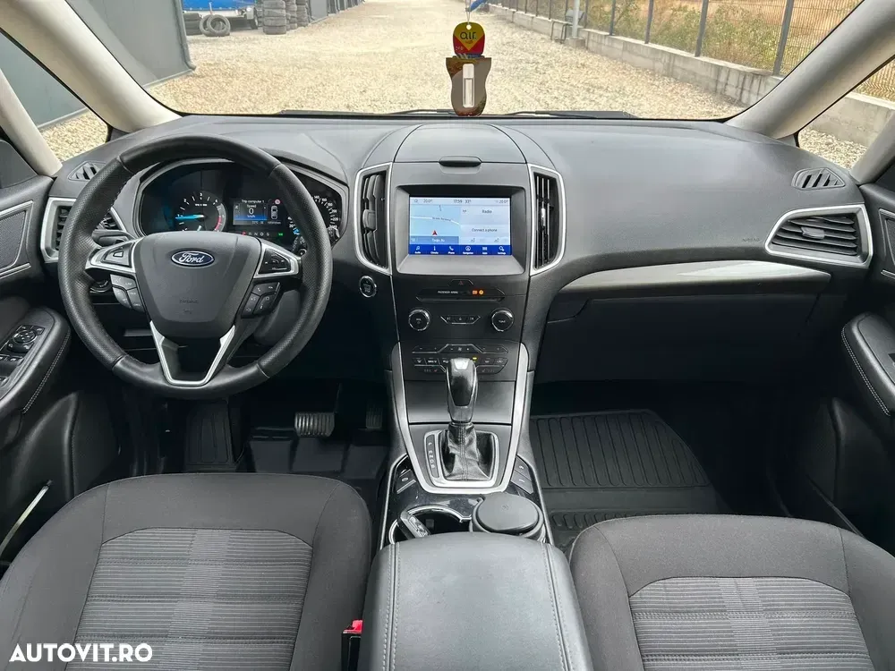 Ford Galaxy III 2.0 TDCi Powershift Titanium — imagine 6