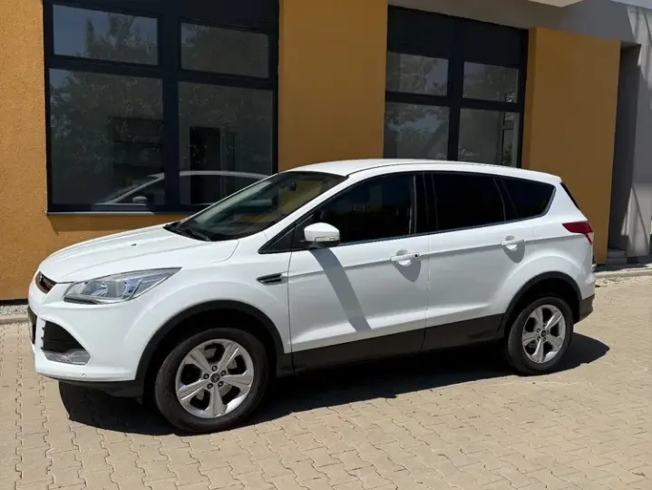 Ford Kuga II 2.0 TDCi 4WD Powershift Titanium
