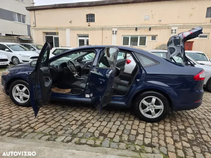 Ford Mondeo III