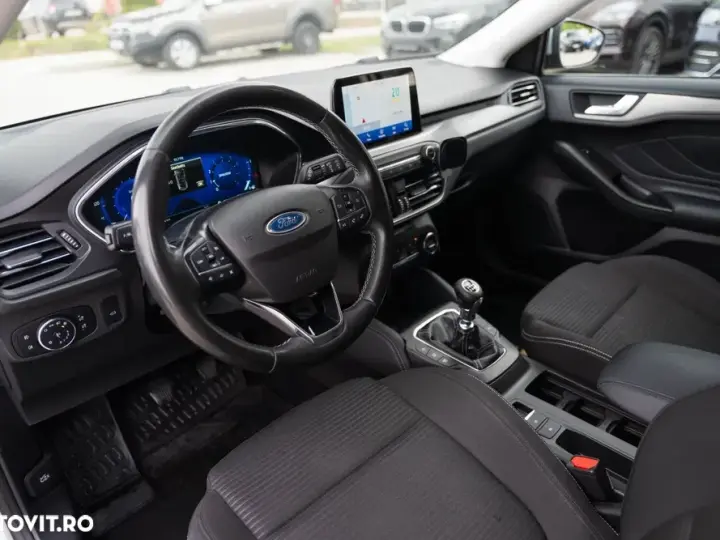 Ford Focus MK4 1.0 EcoBoost Start-Stopp-System TITANIUM