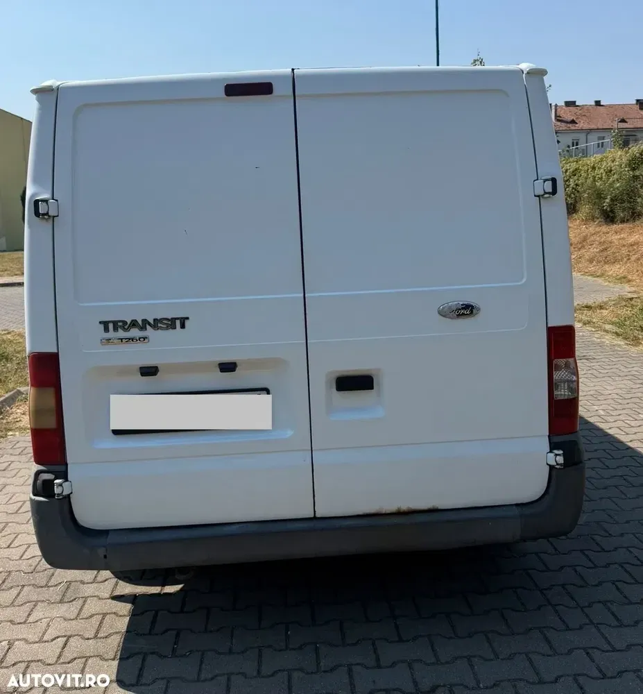 Ford Transit — imagine 4