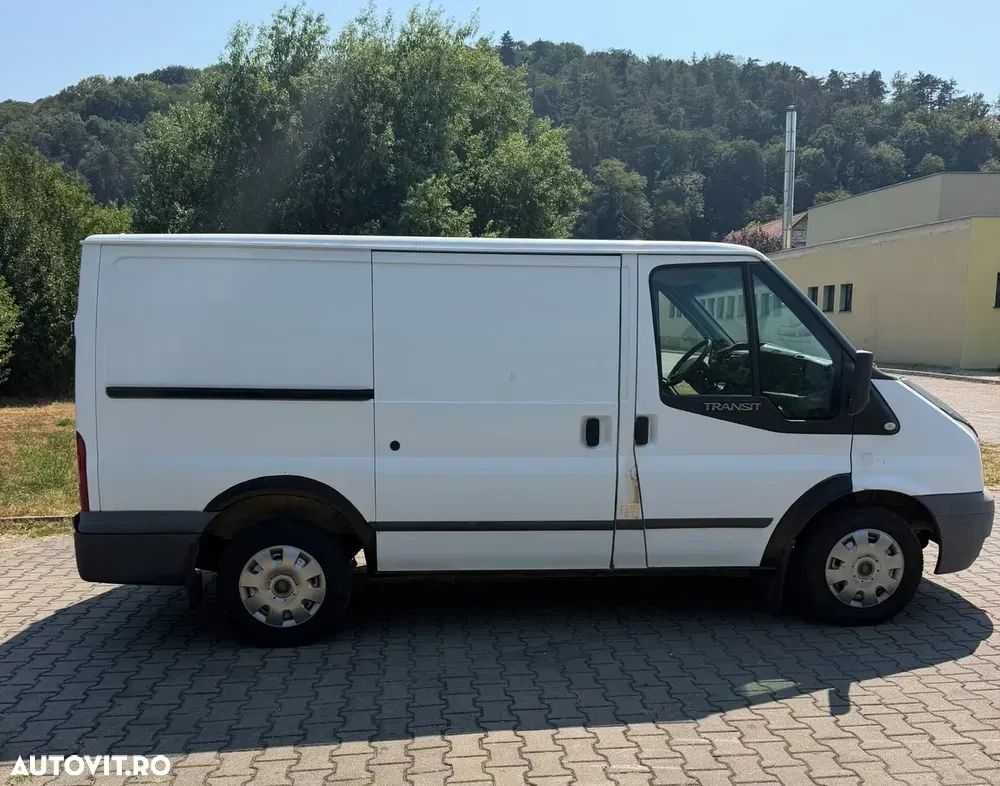 Ford Transit — imagine 5