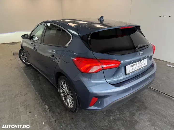 Ford Focus 1.0 EcoBoost MHEV Titanium