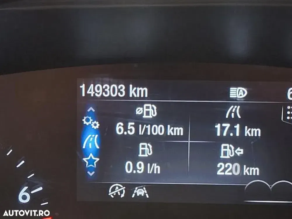 Ford Focus 1.0 EcoBoost MHEV Titanium — imagine 2
